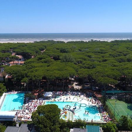 Camping Mare E Pineta Lido di Spina Exterior photo