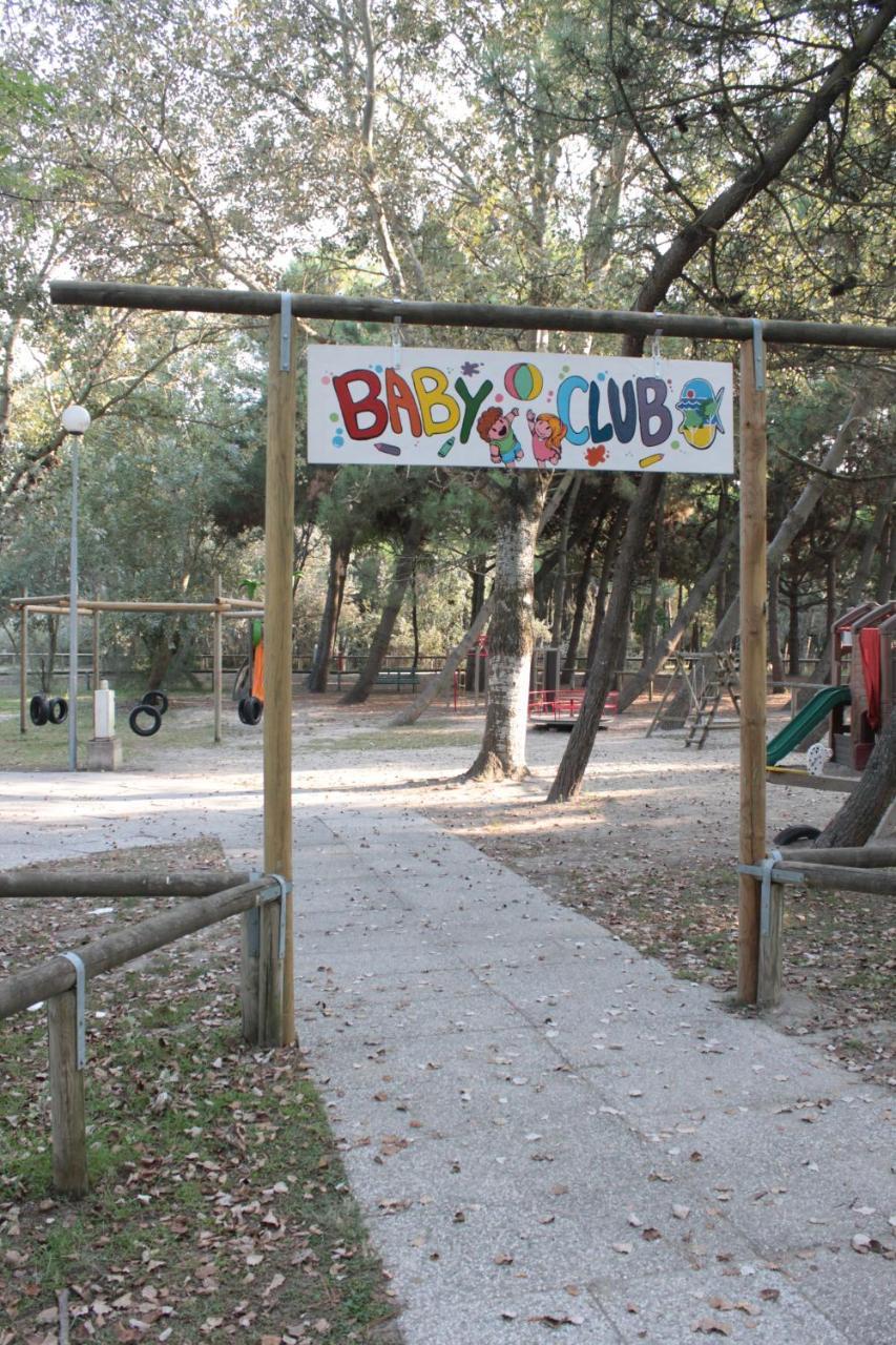 Camping Mare E Pineta Lido di Spina Exterior photo
